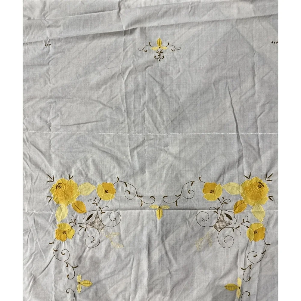 Vintage Hand Embroidered Linen Tablecloth White Yellow Floral 102x62 Rectangular